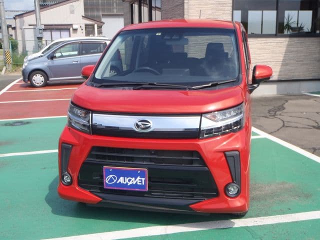 DAIHATSU MOVE CUSTOM
