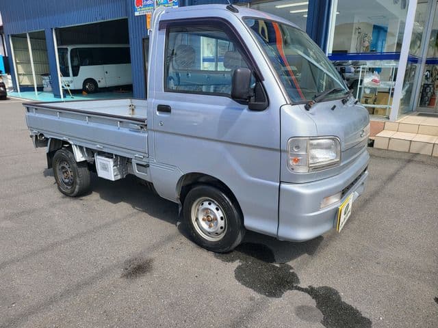 DAIHATSU