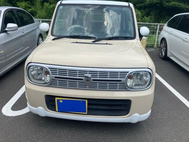 Car thumbnail 3