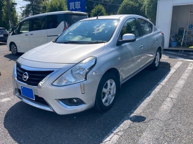 Car image 1