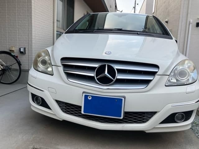 MERCEDES BENZ