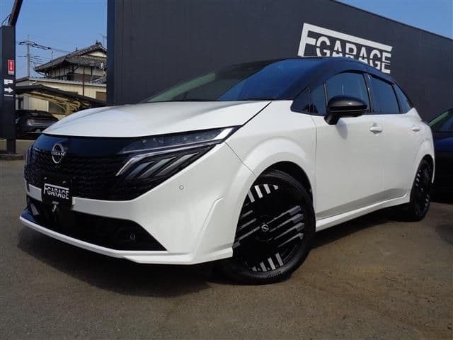 NISSAN