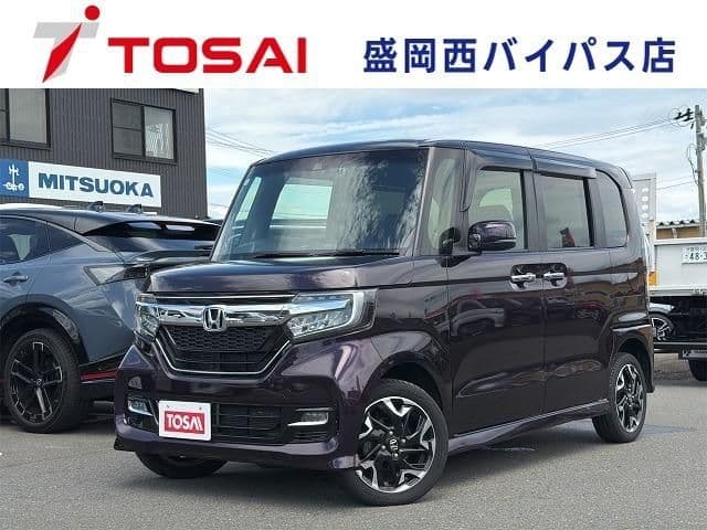 HONDA N BOX CUSTOM 4WD