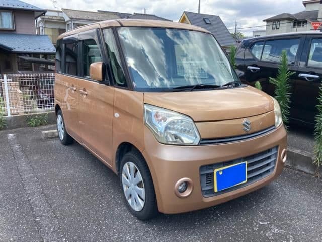 SUZUKI Spacia