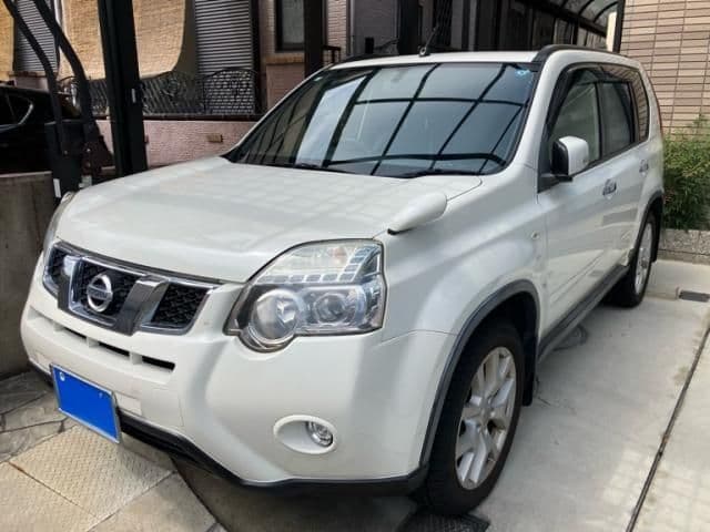 NISSAN