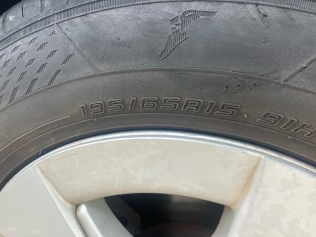 Car thumbnail 4