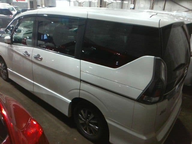 Car thumbnail 3