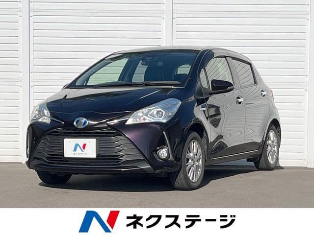 TOYOTA VITZ HYBRID