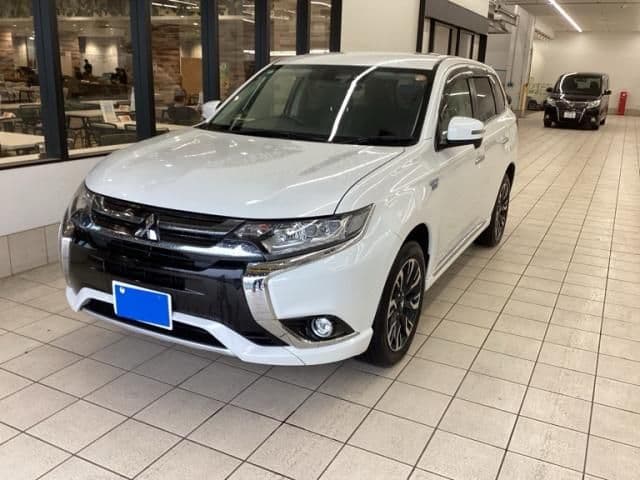 MITSUBISHI OUTLANDER PHEV