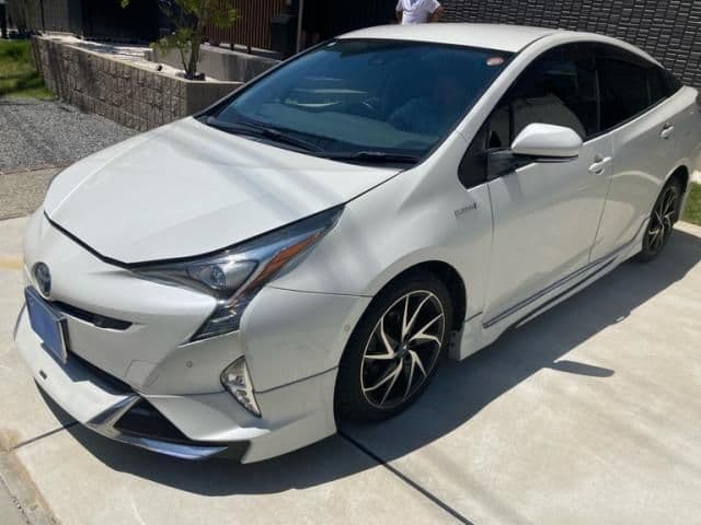 Car thumbnail 2