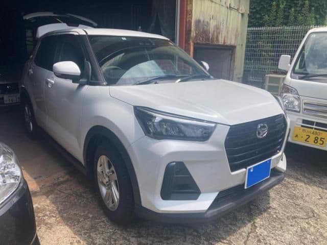 Car image 1