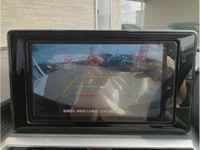 Car thumbnail 4