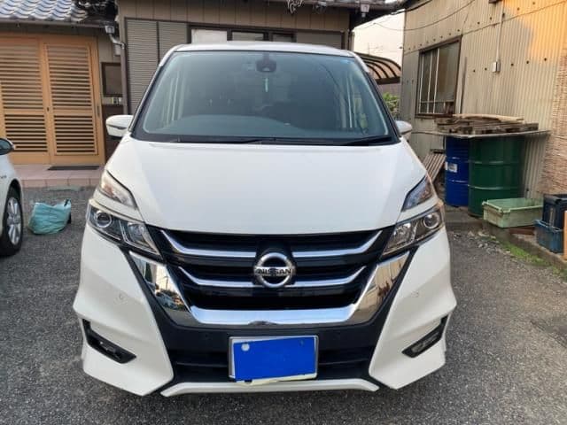 NISSAN