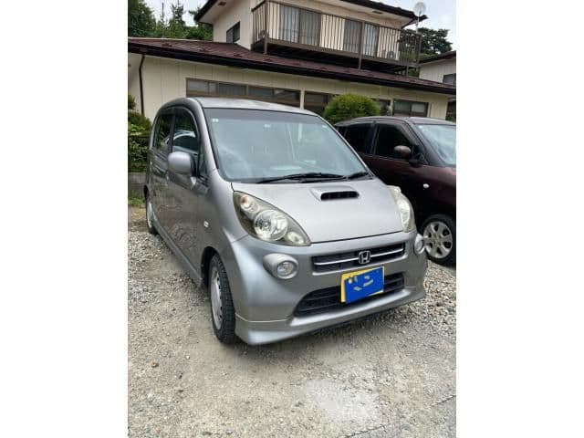 Car thumbnail 3