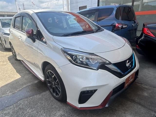 NISSAN