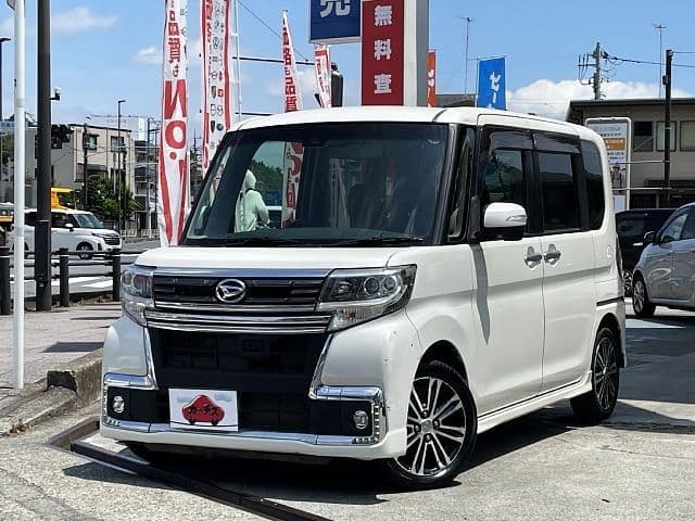 Car image 1