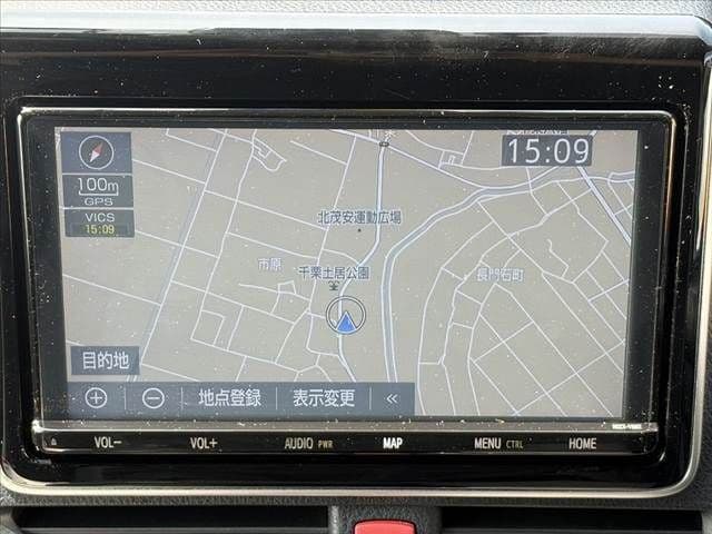 Car thumbnail 3
