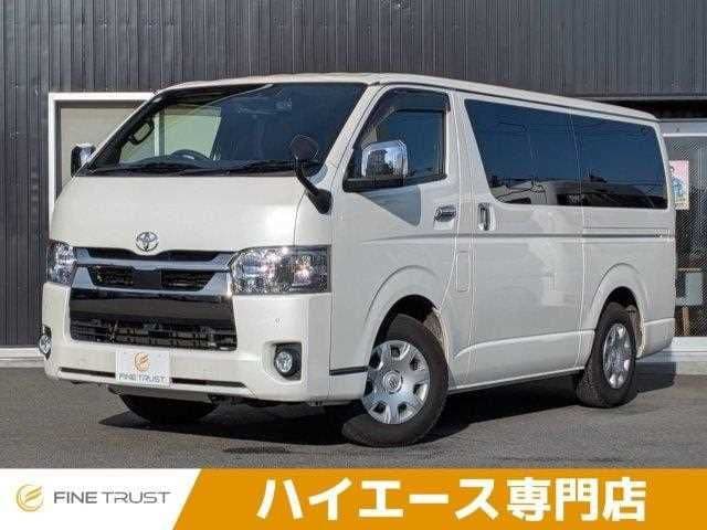 TOYOTA HIACE van 2WD
