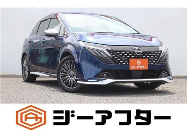 NISSAN AURA