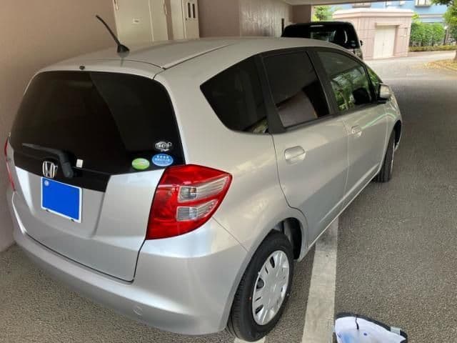 Car thumbnail 3