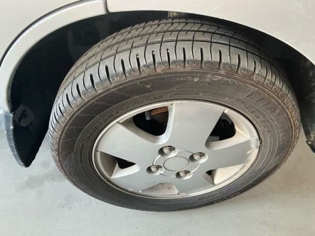 Car thumbnail 3