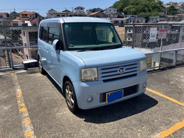 DAIHATSU MOVE CONTE