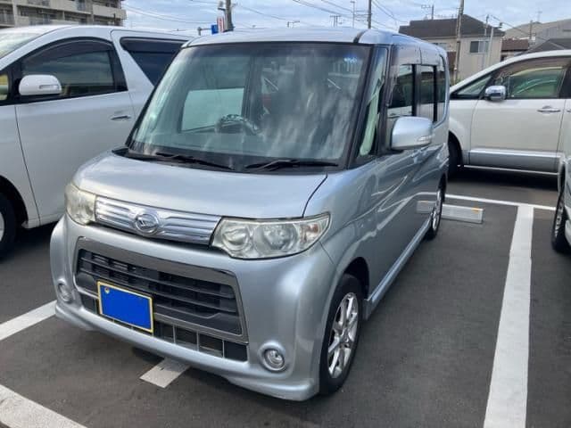 DAIHATSU TANTO CUSTOM