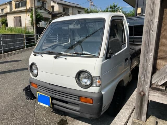 SUZUKI CARRY truck 4WD