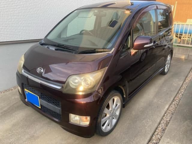 DAIHATSU MOVE CUSTOM