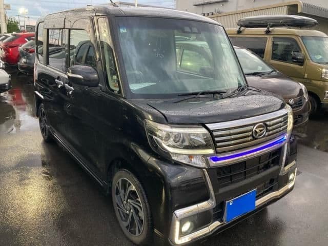 DAIHATSU TANTO CUSTOM