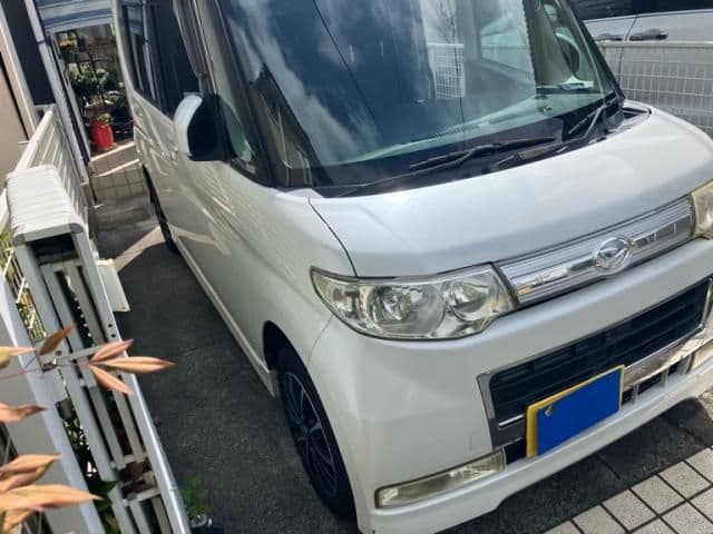 Car thumbnail 3