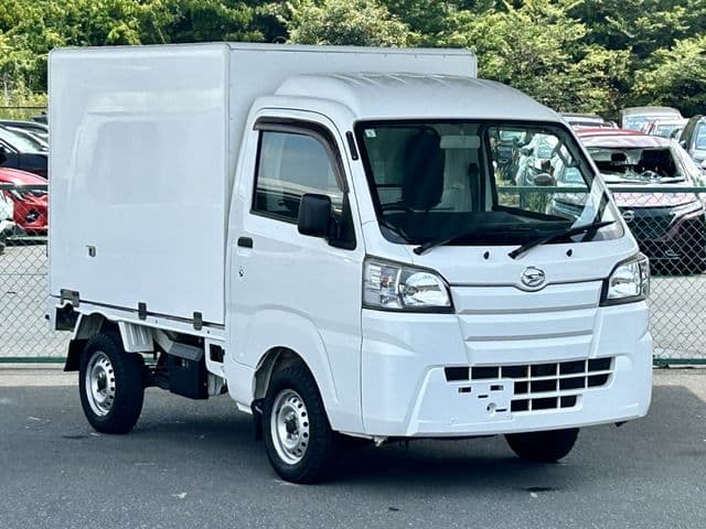 DAIHATSU