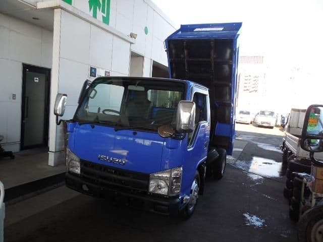 ISUZU