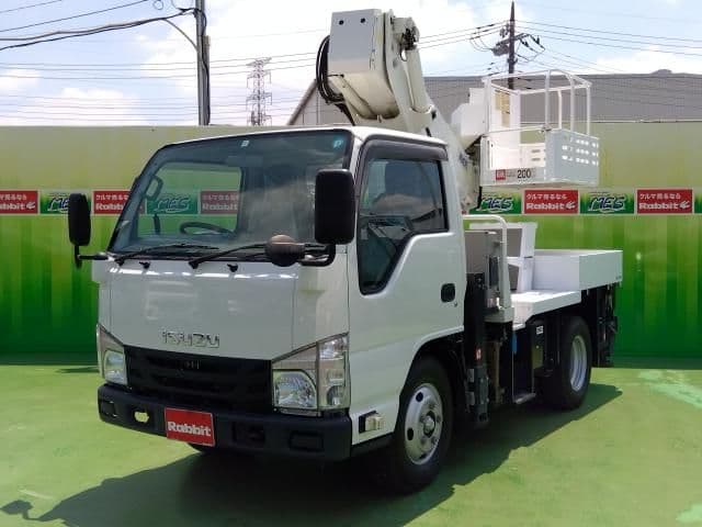ISUZU