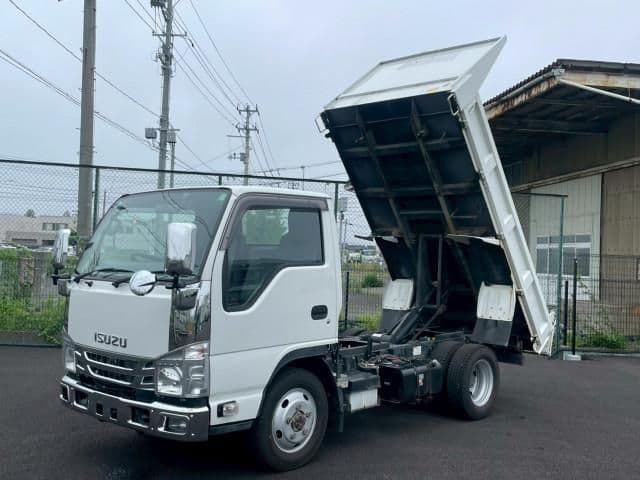 ISUZU