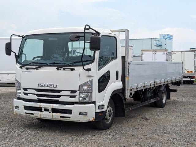 ISUZU
