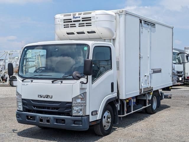 ISUZU