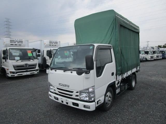 ISUZU