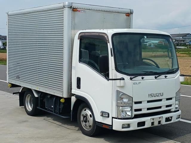 ISUZU