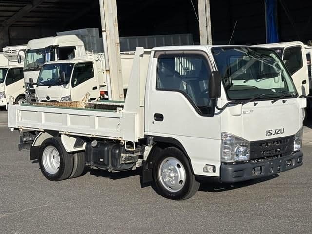 ISUZU