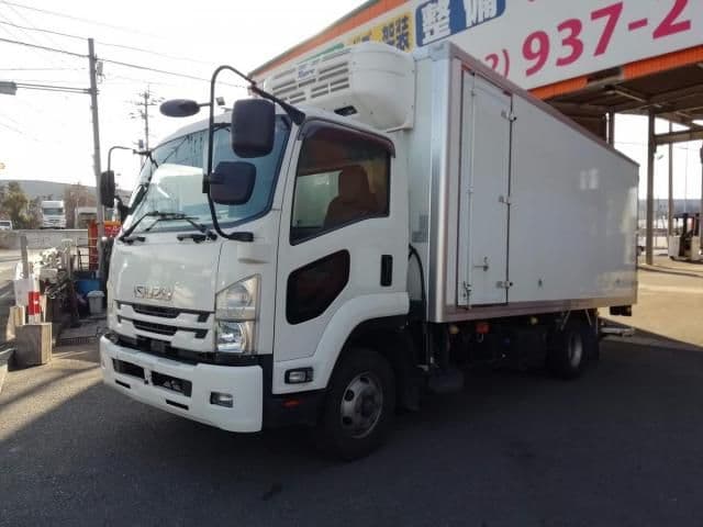 ISUZU