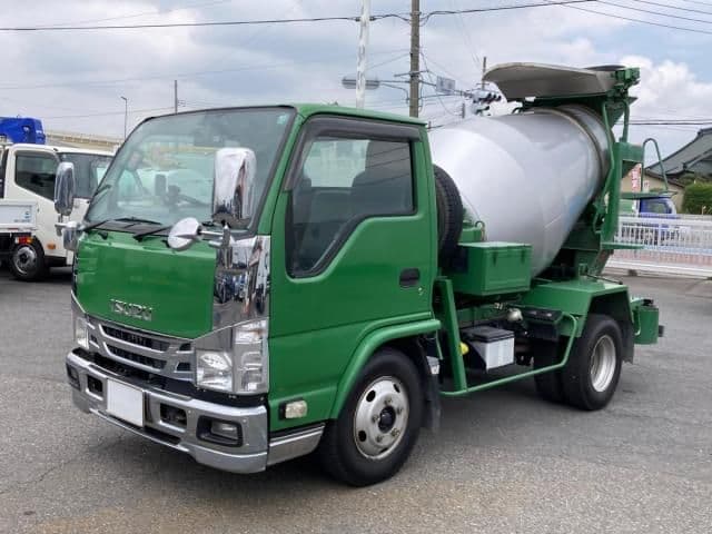 ISUZU