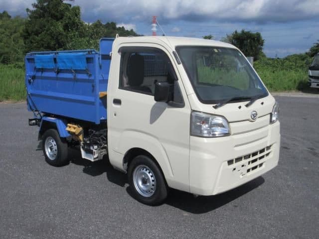 DAIHATSU