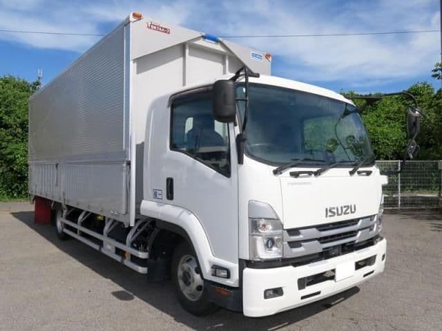ISUZU