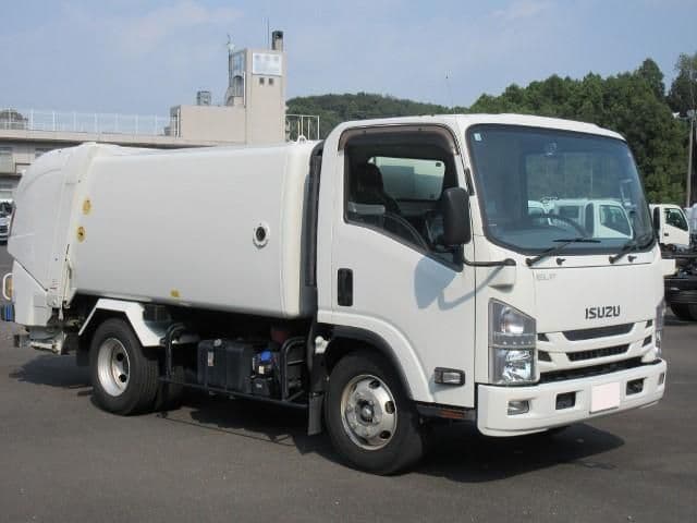 ISUZU