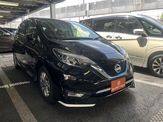 NISSAN
