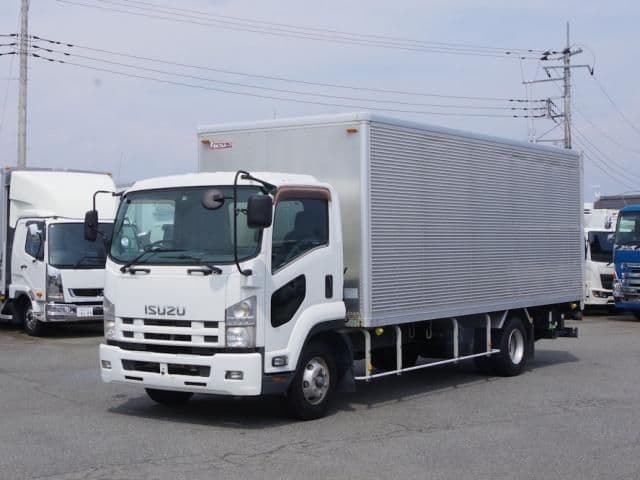 ISUZU