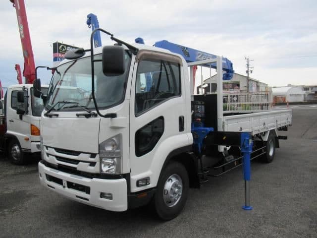 ISUZU