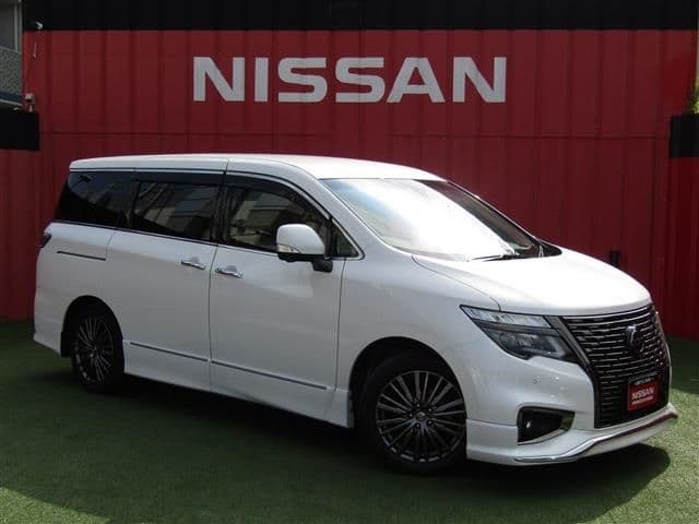 NISSAN