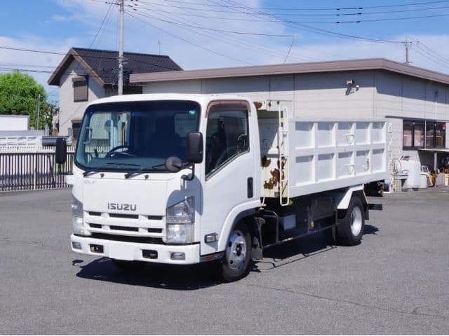 ISUZU